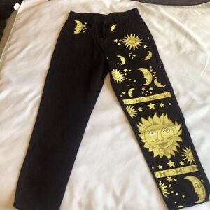 Moonstar Grunge Highwaisted tapered black jeans. Size M    65%, cotton Artsy